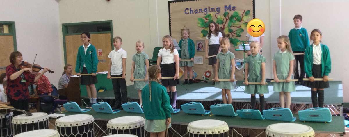 Lakeside_school's tweet photo. St P and St P held their annual music festival tonight - we present to you - our super-talented musicians. @HumberTaiko @NorthLincsCNews @folk_lincs #talentedchildren #marvellousmusicians https://t.co/aJayf03y3O