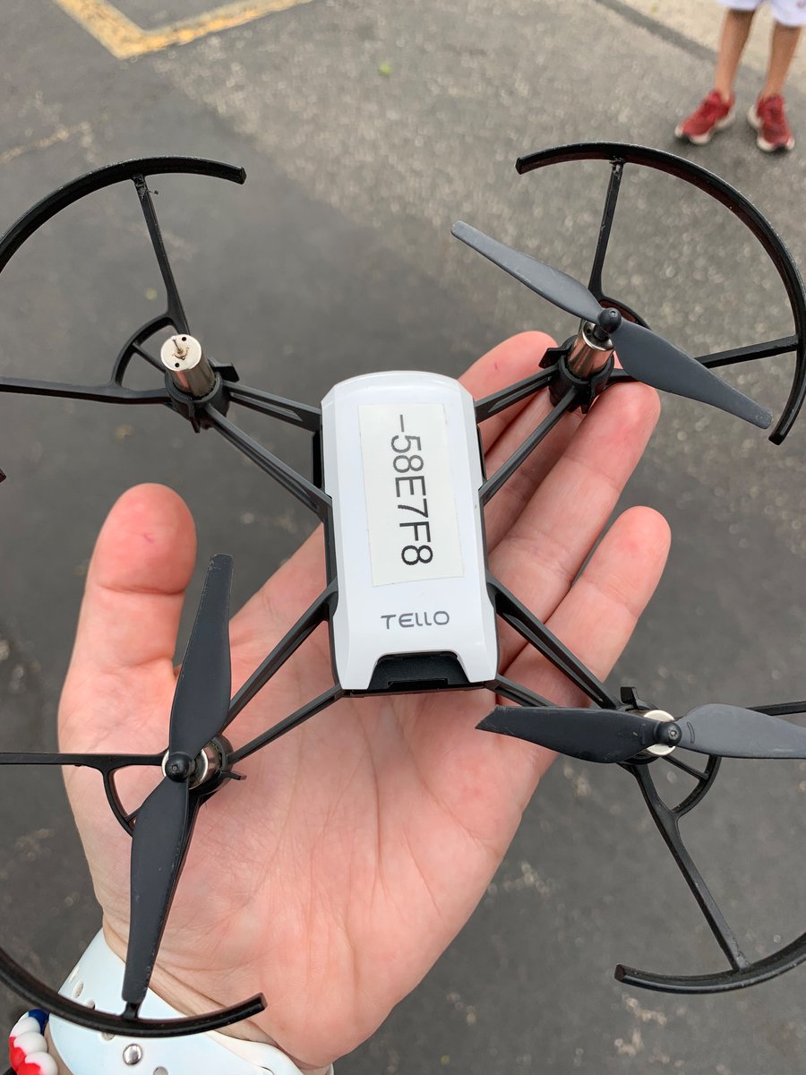 KlucznyD53's tweet photo. The use of Drone Technology is growing. I love designing and building new obstacles for my students to navigate their drones around! #edtechusf675 https://t.co/y3oHurYvyR