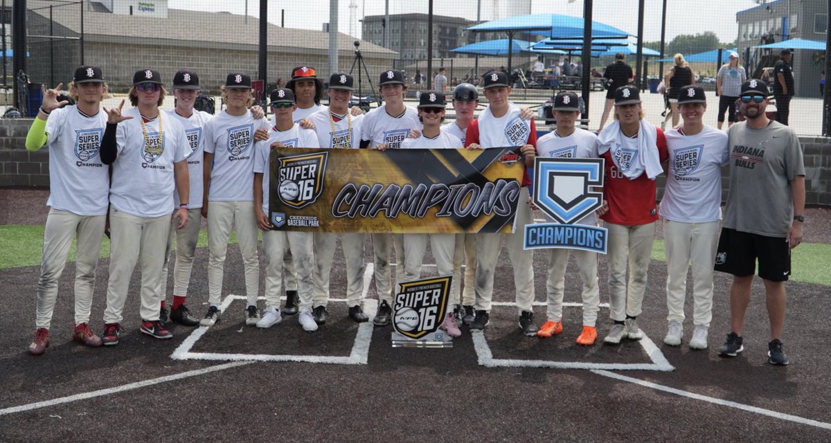 IN_Bulls16White's tweet photo. 🏆🏆CHAMPS🏆🏆

We win the Super 16 open championship at @CreeksideBase 5-0 behind a combined 2-hitter from Mathison and Sparks. 

@Jaxon_Sparks33 3IP,1H,1K
@GabeMathison17 4IP,1H,4K

@HustonDunn 2-3,2 2B,2RBI
@dawsonfrench_13 1-1,2RBI
@AJNunley6 2-4
@DrewMctagertt 1-3 https://t.co/55cDVLRFic