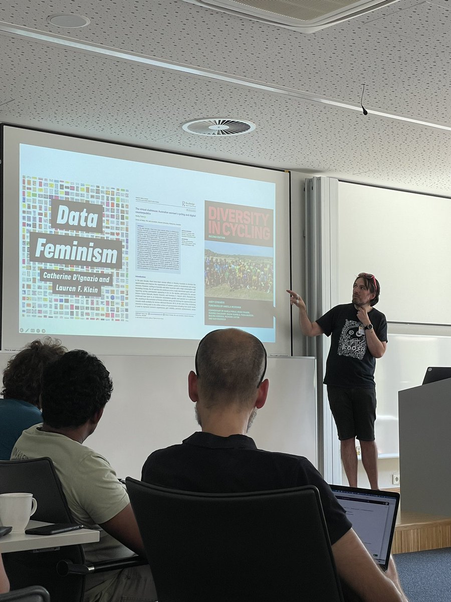 Prof Carine Lallemand tweet media