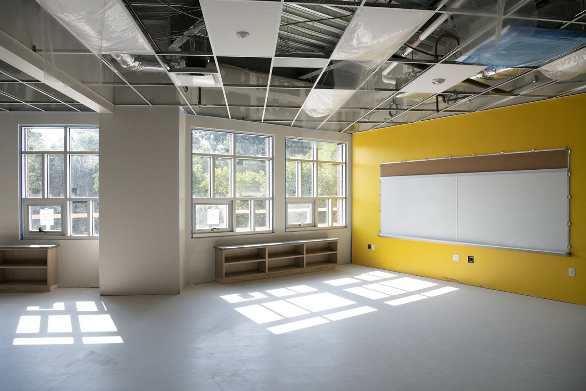 Wow!😍The South Lake Elementary School construction is shaping up wonderfully! Only a few more weeks to see the finished building for the upcoming school year 🛠