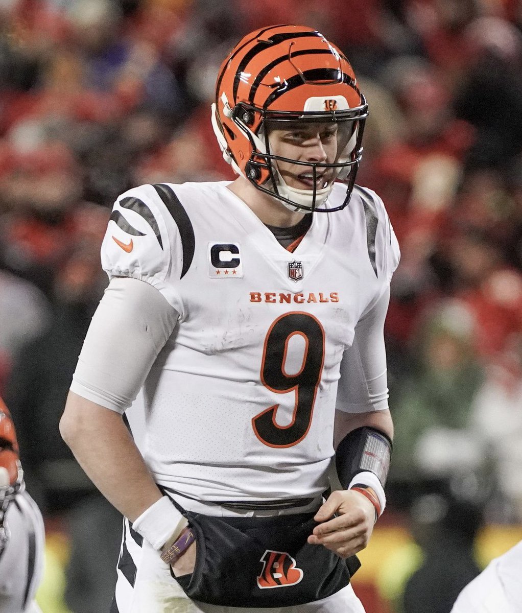 PickensBurgh's tweet photo. Call me crazy,

But I would rather have Kenny Pickett as my franchise QB over Josh Allen or Joe Burrow 

#HereWeGo #RuleTheJungle #BillsMafia https://t.co/zeHMJUEDNB