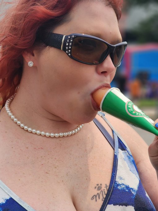 Last planned deal is for one on one video chat today only. In honor of my Chaturbate premiere tonight<a href="/tag/dontmissout"class="tags"><span>#dontmissout</span></a>