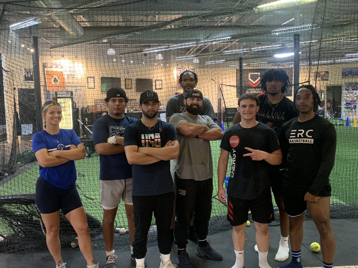 If y’all still sleepin on us 💤

We’ll wake y’all up 🔨🧃