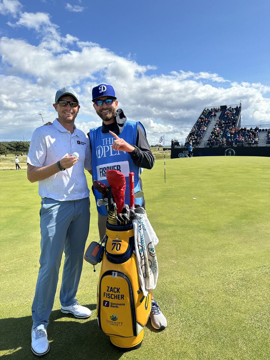 Zack Fischer tweet media