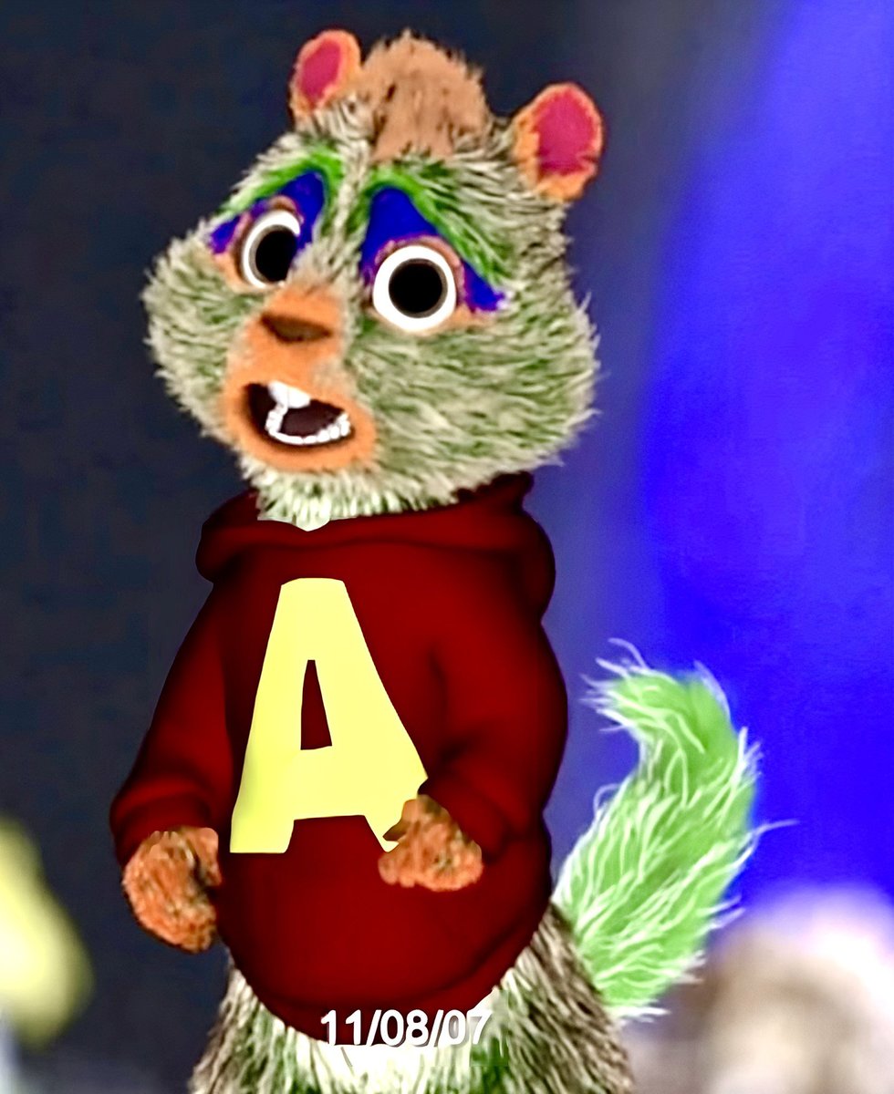 Behind_Pics's tweet photo. Alvin and the Chipmunks (2007) https://t.co/w6VPzx6DDC