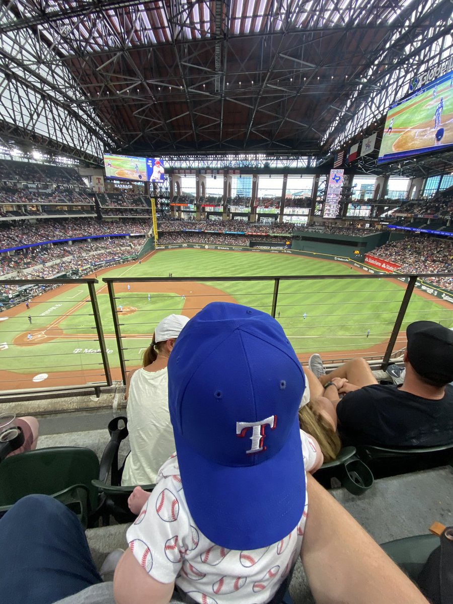 miagfinch's tweet photo. Great first @Rangers game for this little guy! ⚾️💙 @GlobeLifeField https://t.co/odr01EvS1Z