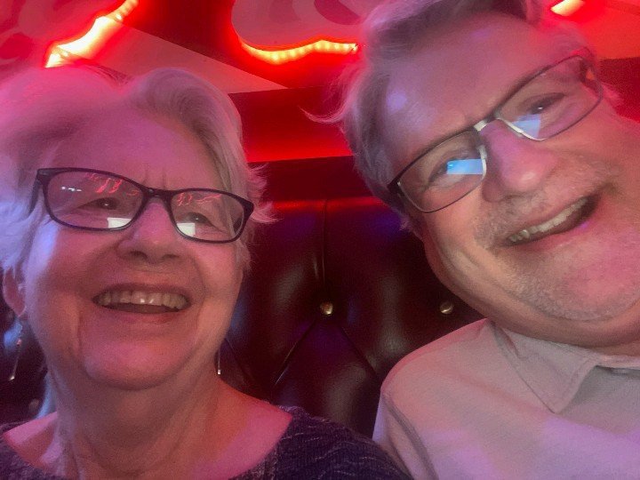 SSIBsociety's tweet image. Previous @SSIBsociety president #DorothyGietzen and previous post-doc #JErnieBlevins reunited at #SSIB2023

#SSIBlings #SSIBlingsThatNeedTwitter