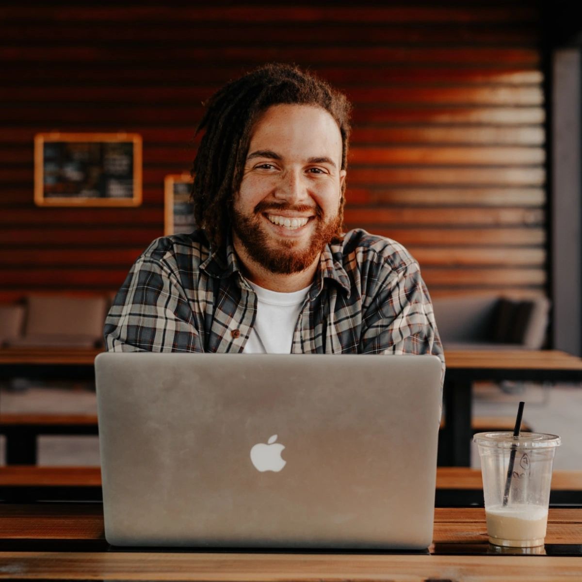 It pays to have a team of professionals on your side. You can trust our team to bring high-quality equipment, exceptional customer service, and expert work to every project. To learn more about our rates, visit our website: magicplumbing.com.