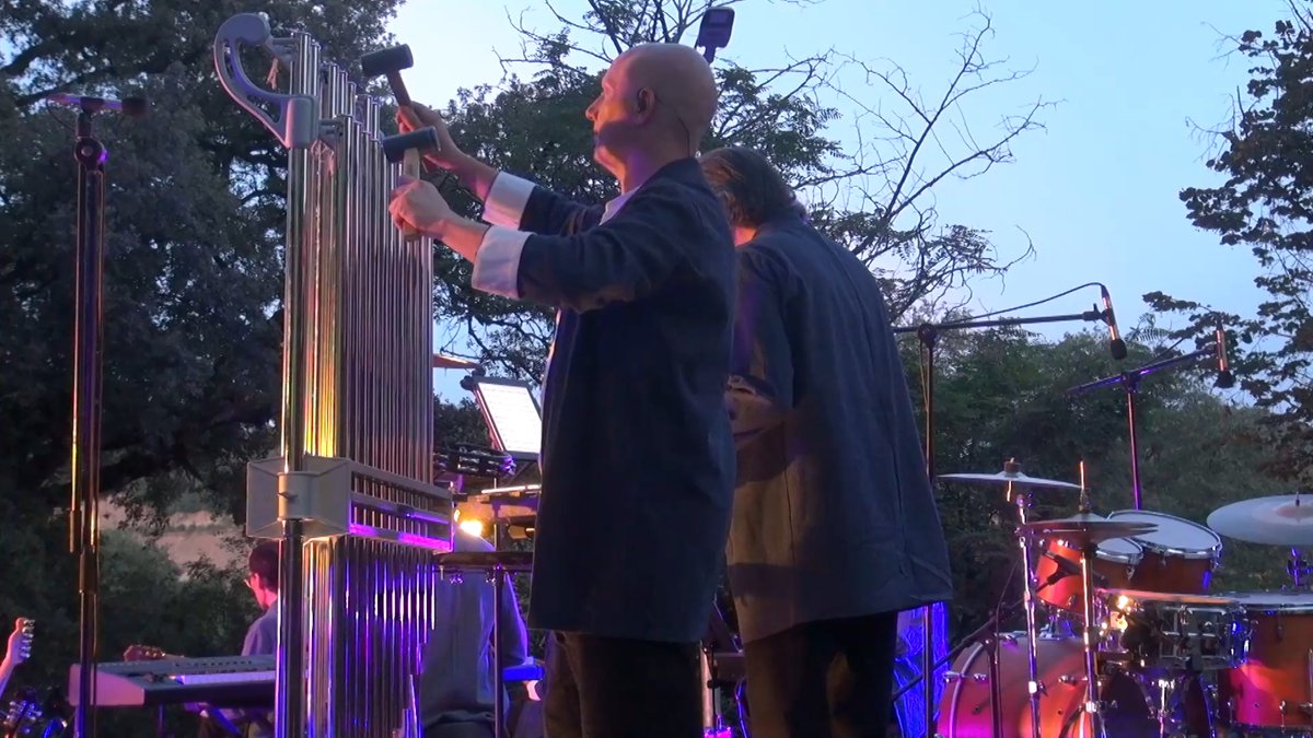 TVPuigreig's tweet photo. L'INFORMATIU TV PUIG-REIG. TUBULAR BELLS A CAL PONS https://t.co/Ap97NOHMTv via @YouTube 
@AjPuigreig 
L'orquestra Opus One va oferir el passat divendres 14 un extraordinari concert amb motiu dels 50 anys de Tubular Bells de Mike Oldfield. https://t.co/oHiyuyLmrt