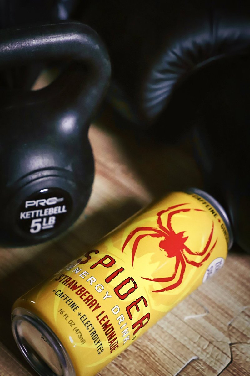 SpiderEnergy's tweet photo. Mondays are for hitting a new PR with @spiderenergydrink 😏🕷️

#spiderenergydrink #energydrink #energy #spiderenergydrink #caffeineaddict #getbitstaylit #spiderlovers #staytuned #sugarfree #strawberrylemonade #originalcitrus #originalcitrussugarfree #spiderenergy #fitness $GOGY https://t.co/PKKjZfJc69