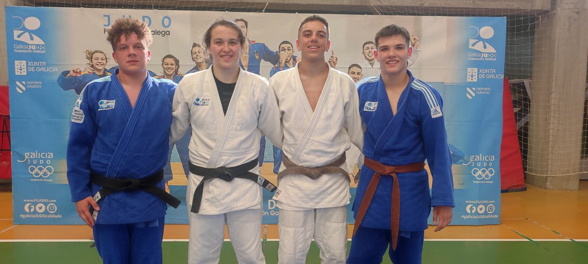 Amcp1974's tweet photo. STAGE INTERNACIONAL DE MARIN.
Nuestros judocas entrenaran esta semana con los mejores judocas de Galicia.
#galiciajudo #adjudoferrolterra #Judo #rfejyda https://t.co/Q8BHXxyYgu