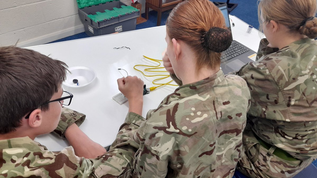 DNW STEM & Space Officer tweet media