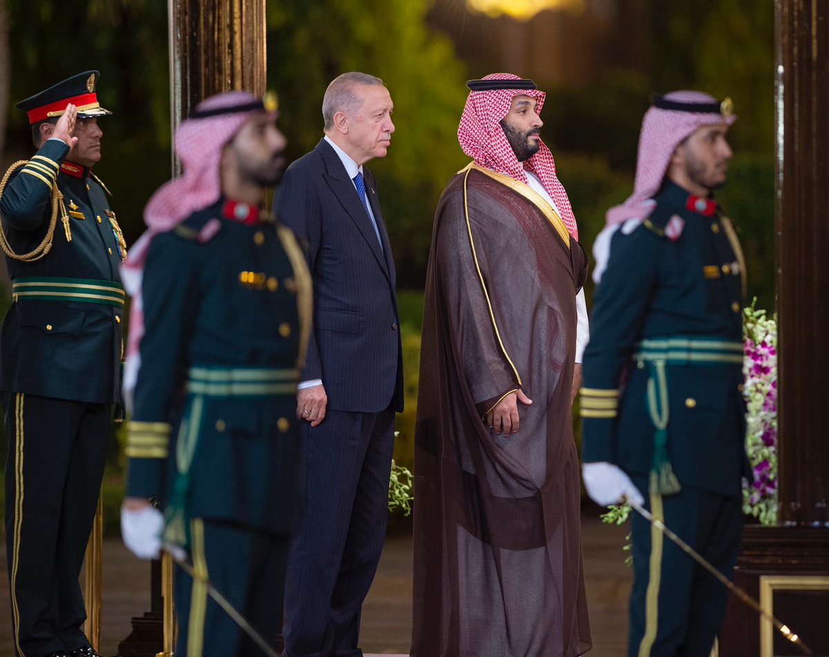 جريدة الرياض tweet media