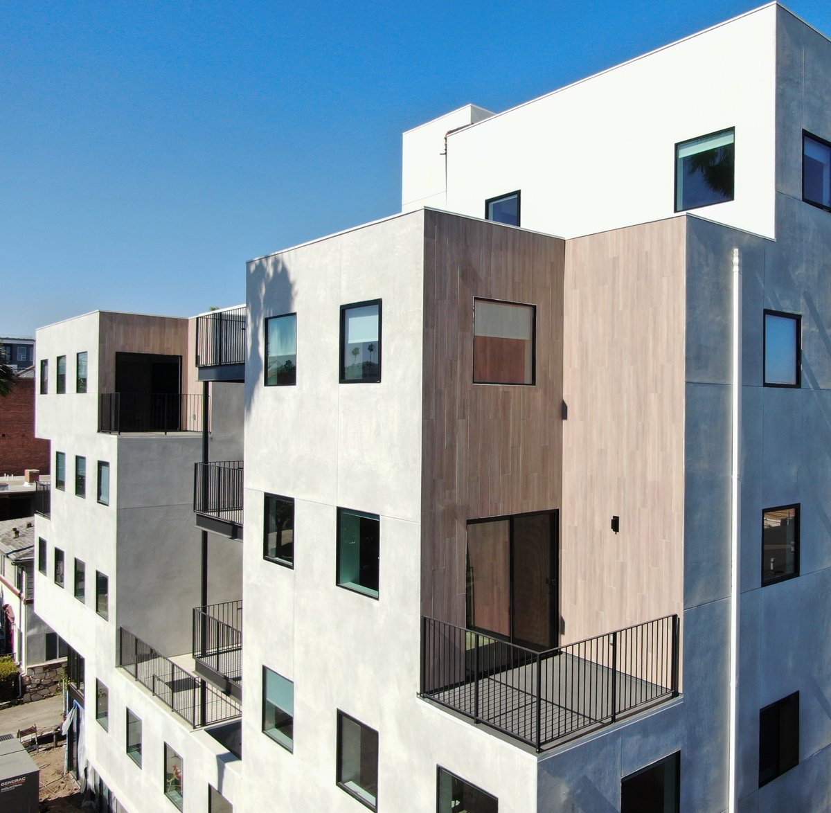 Closing out construction at our project Wilton by Category. Taking a queue from <a href="/BobKnakal/">Bob Knakal | NYC Investment Sales</a> and <a href="/realEstateTrent/">StripMallGuy</a>, if this post gets 100 RT, will share the final hard cost per foot for the project, broken down by CSI division!

- 2023 New construction in LA
- Type III framing over