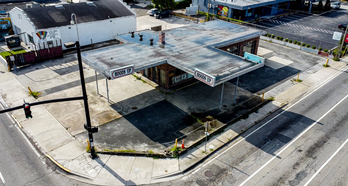 WFTV's tweet image. Heads up: This iconic building in #Orlando’s #MilkDistrict will soon be listing at.wftv.com/3XXKCGZ #wftv