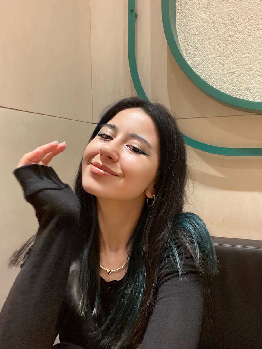 lil_ruv's tweet photo. 🧿🌙 https://t.co/0WPbcMEApI