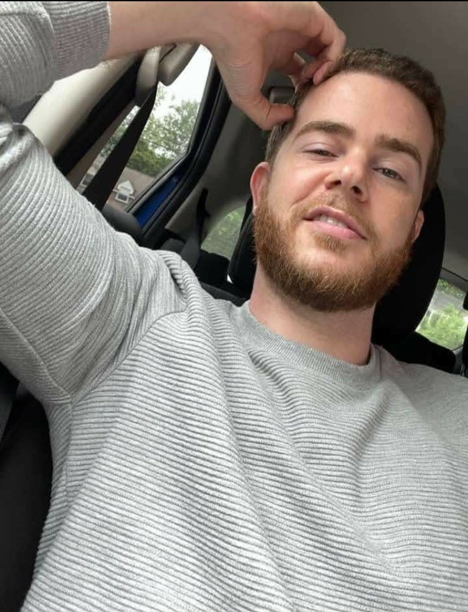 I'm proud of myself in being honest and most trustworthy, I seek that in a mate, someone who is compassionate yet understanding who has a calm behaviour and a great personality😍🥰🥰🥰🥰🥰