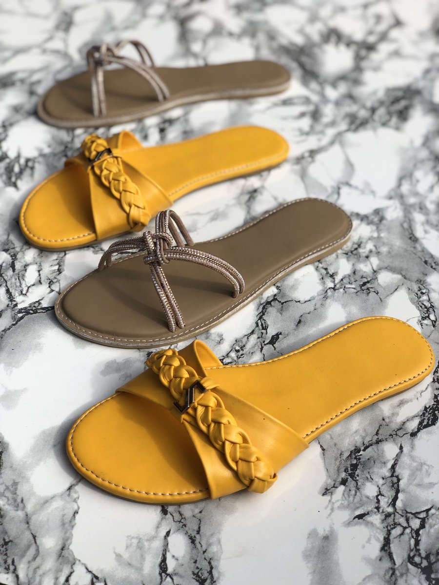Ekilo4's tweet photo. hi guys!

this is what we do, we produce are market foot wears of all kinds.

for enquiries 
whatsapp - https://t.co/KAHqcFXZ3m

Ig - https://t.co/oWgdwi4mNt

 caicedo declanrice lagos jos handmadeshoes shoemaker bespokeshoes shoes https://t.co/t9k8ZDsEPX