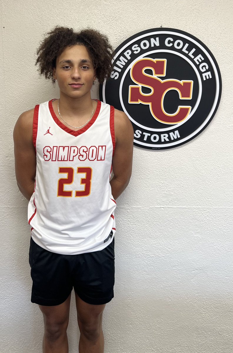 matthewdarbouze's tweet photo. After a great visit, I’m blessed to receive an offer from @BrandonStromer and @SCStorm_MBB https://t.co/BWStQdQxPj