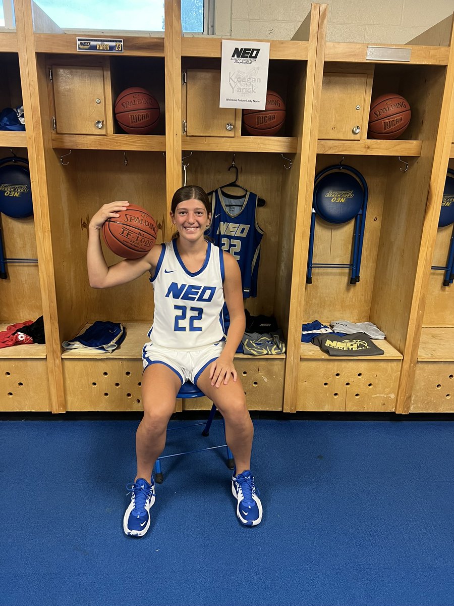 After a great visit and conversation with <a href="/CoachJRow/">Jim Rowland</a> and <a href="/Coach_Jones14/">COACH JONES</a> I am excited to have received an offer from <a href="/NEO_WBBall/">NEO Womens BBall</a>!! 
<a href="/coachpstepps/">Pechone Stepps</a> <a href="/FSHS_LadyTigers/">Fort Scott Lady Tigers Basketball</a> 
@wheatstateelite 
@DanaCrain6