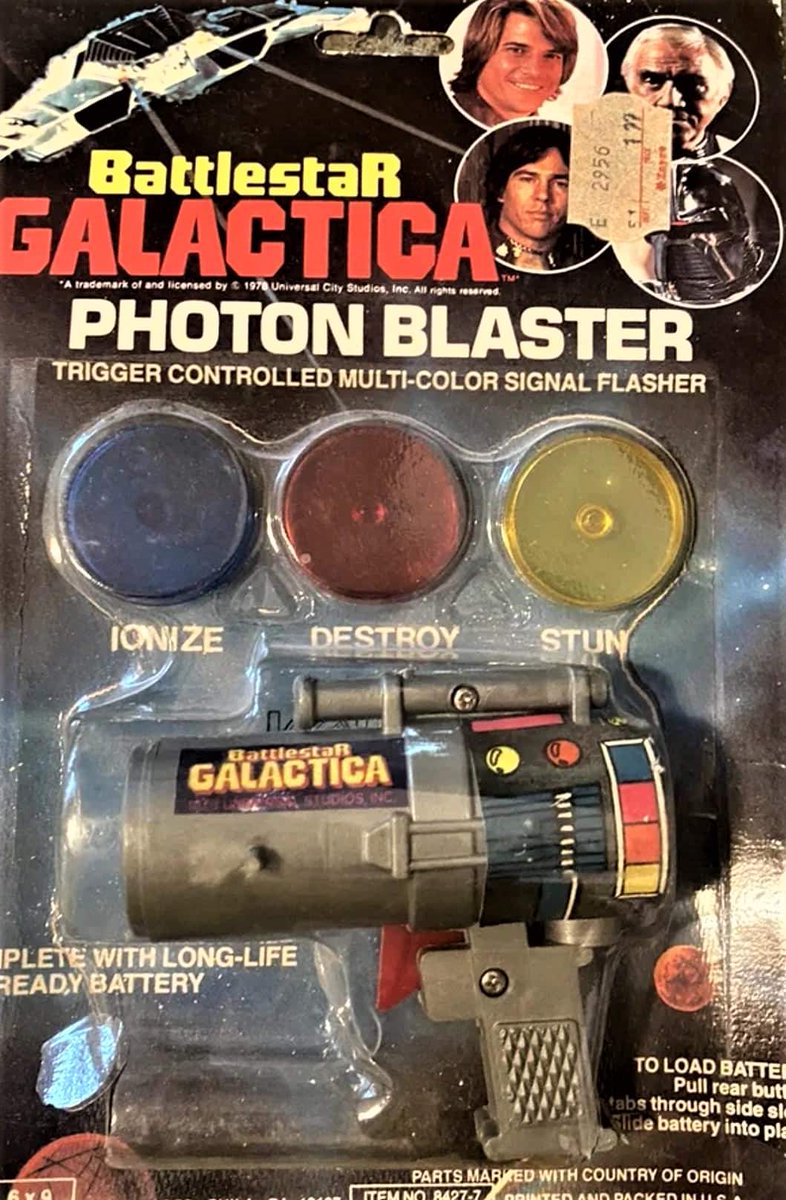 Charlton_Hero's tweet photo. I loved disc shooters as a kid! I had the #StarTrek one and was super proud of it. I would have loved this #BattleStarGalactica Photon Blaster!! A unique design equipped with scope and amazing box art. #NeedsIt! https://t.co/2eX0li7n0C