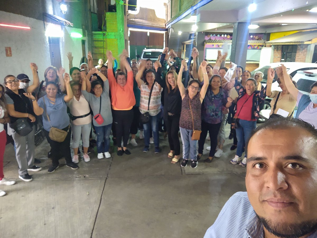 IvonneMacielF's tweet photo. En nuestro bello Tlalnepantla creando, el empoderamiento, y fuerza de las mujeres, y sus familias, con nuestro Gobernador Alfredo Del Mazo Maza. https://t.co/ljHlwcsHBm