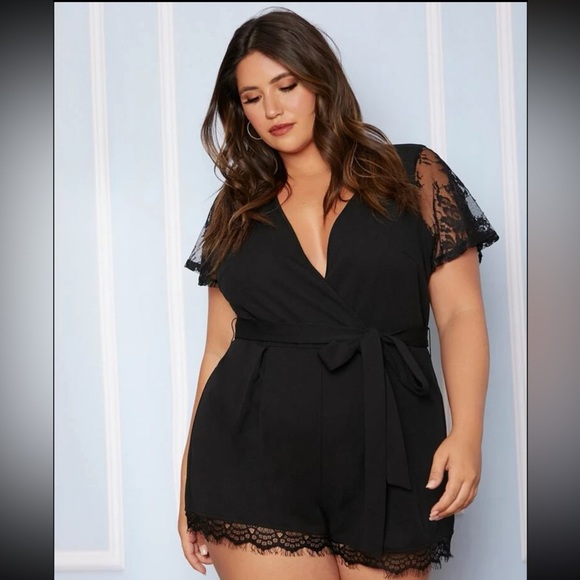 SwagShak_'s tweet photo. So good I had to share! Check out all the items I'm loving on @Poshmarkapp #poshmark #fashion #style #shopmycloset #shein: https://t.co/7QV2ZVX61t https://t.co/fAD1ZpN5hQ