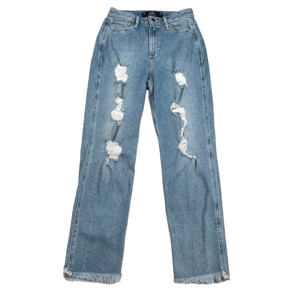 cludwig0104's tweet photo. So good I had to share! Check out all the items I'm loving on @Poshmarkapp #poshmark #fashion #style #shopmycloset #hollister #alfani #noblecaptures: https://t.co/ljvgxHooME https://t.co/dS1TdcWgbx
