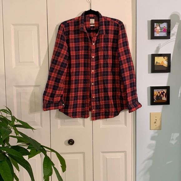 SHansgaard's tweet photo. So good I had to share! Check out all the items I'm loving on @Poshmarkapp from @cbellechic #poshmark #fashion #style #shopmycloset #gap #doncaster #sanctuary: https://t.co/oNvOVAnvsd https://t.co/u2CzMnzmDS