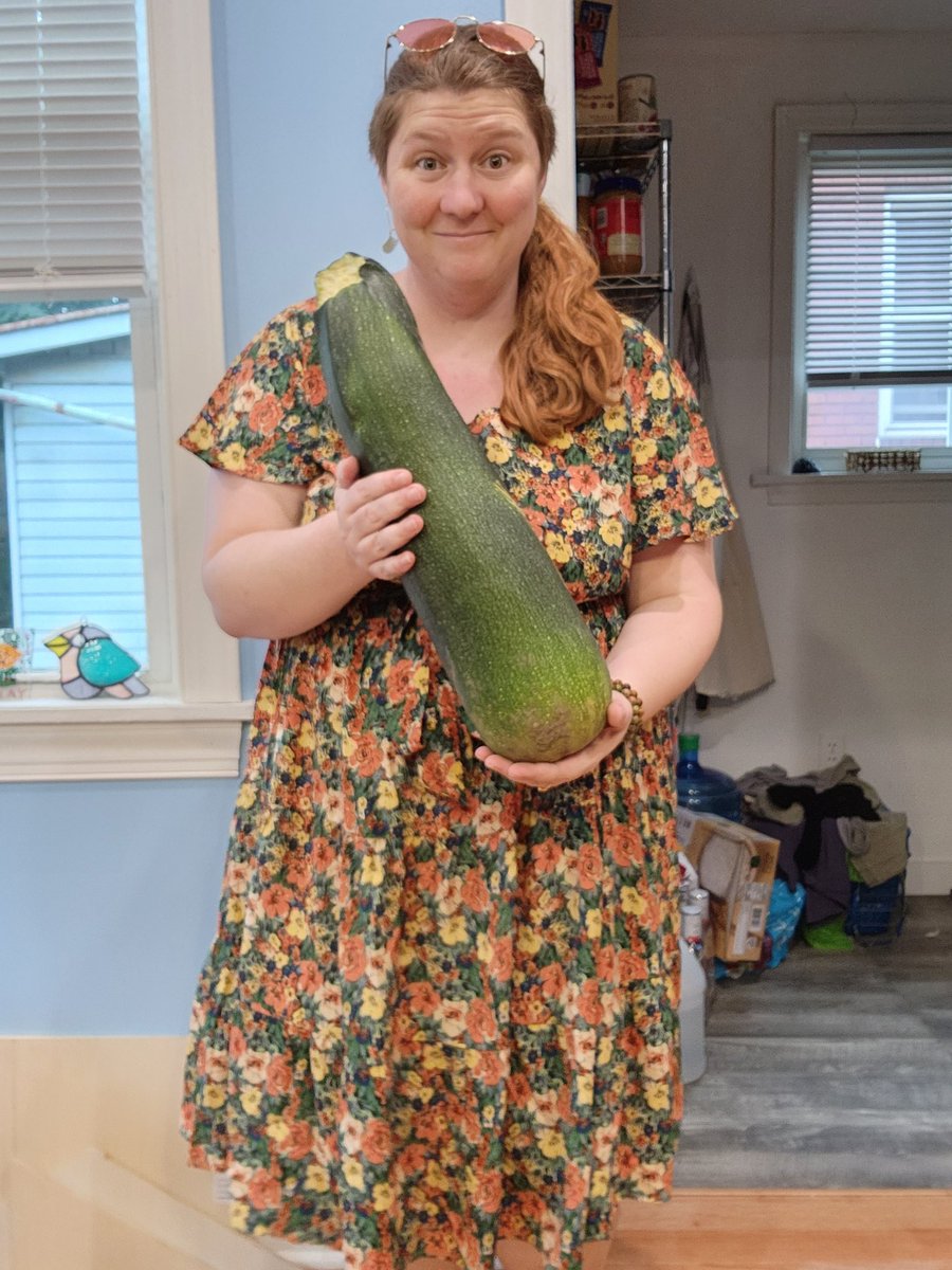 intrusive thought leader 🧠🏆 tweet media