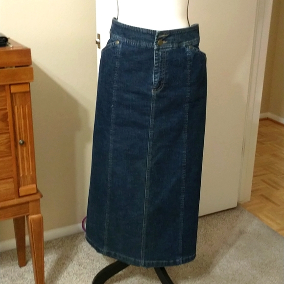 catnbug70's tweet photo. So good I had to share! Check out all the items I'm loving on @Poshmarkapp from @atweju1948 #poshmark #fashion #style #shopmycloset #tribaldenim #handcrafted: https://t.co/IJcdVBAz8y https://t.co/a9EkTSPqoH