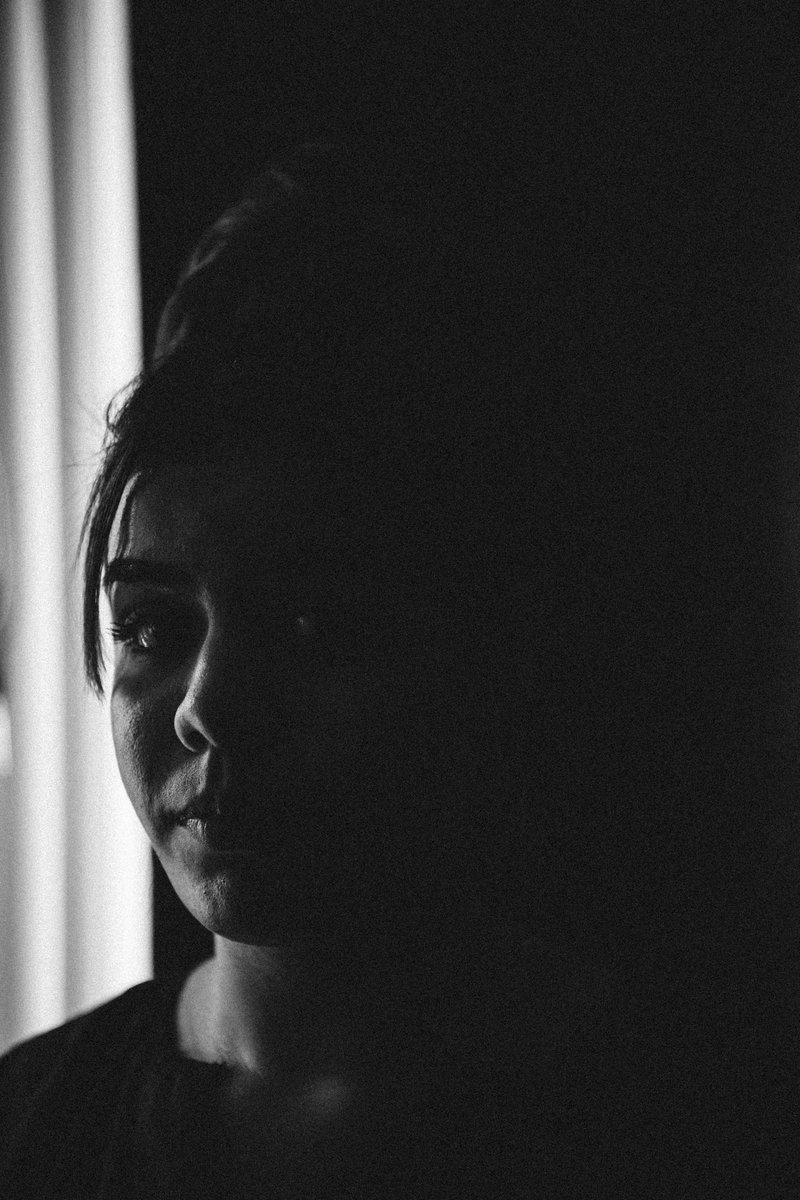 MichaelLKN's tweet photo. @JAaroe Jeg fotograferede hende lige inden hun blev sendt til Kærshovedgård. Hendes oplevelse med asylsystemet er simpelthen noget af det vildeste, jeg nogensinde har hørt. https://t.co/Yc4mTGjww4