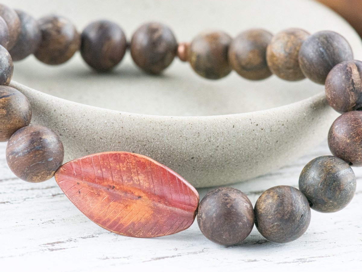 BlackBrookShop's tweet image. Excited to share the latest addition to my #etsy shop: Copper Leaf Bronzite Beaded Stretch Bracelet / Boho Style Gemstone Bracelet / Nature Inspired Earthy Fall Jewelry etsy.me/3rzjWAn #copperleaf #bohostyle #naturalbeauty #blackbrookshop #handmadejewelry