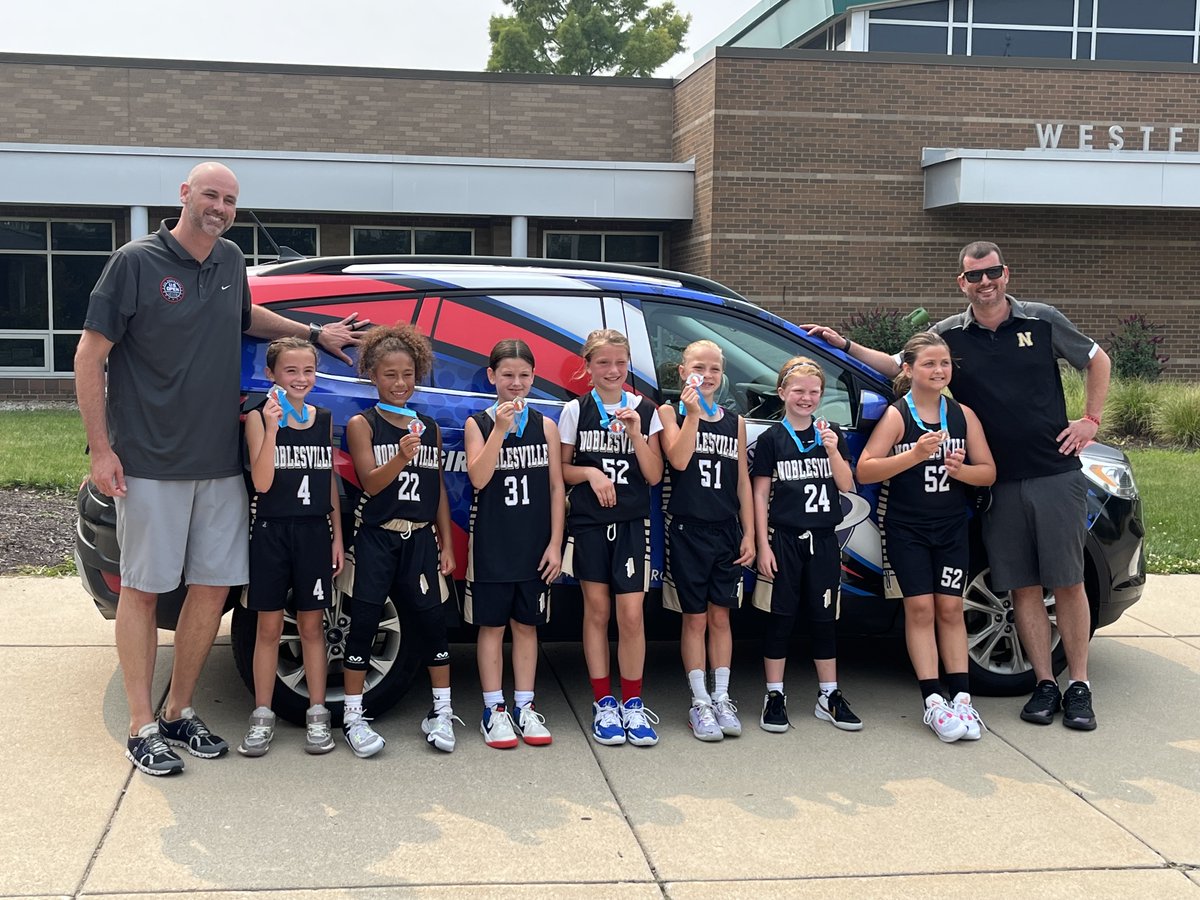 🏆 Congratulations to Noblesville 3rd! Hoops f/Heart Champions def. Indiana's Best 15-13 #HCoOpGames