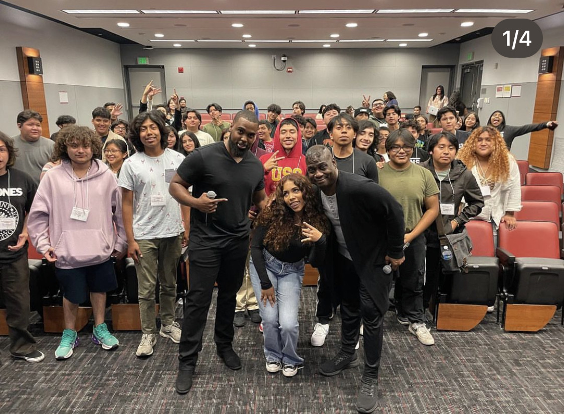 $UVSS- Special Congratulations to CEO, Andrew Lane, for his teaching engagement at University of Southern California. Great to see Mr. Lane educating and Inspiring artist! More to follow... #announcements #Music #Film #StockstoWatch