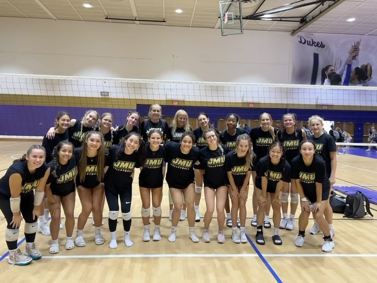 CV Girls Volleyball tweet media