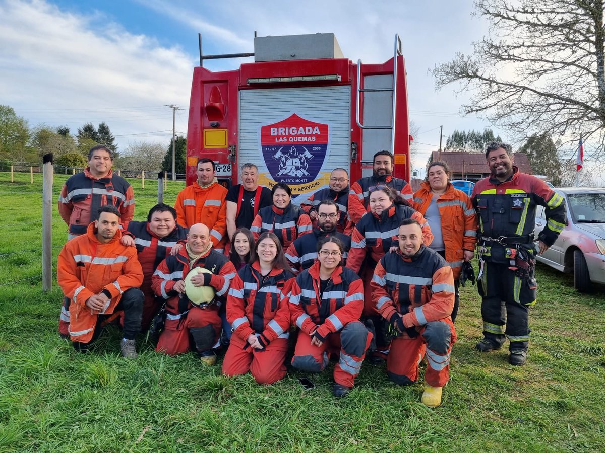 Cuerpo de Bomberos de Puerto Montt tweet media