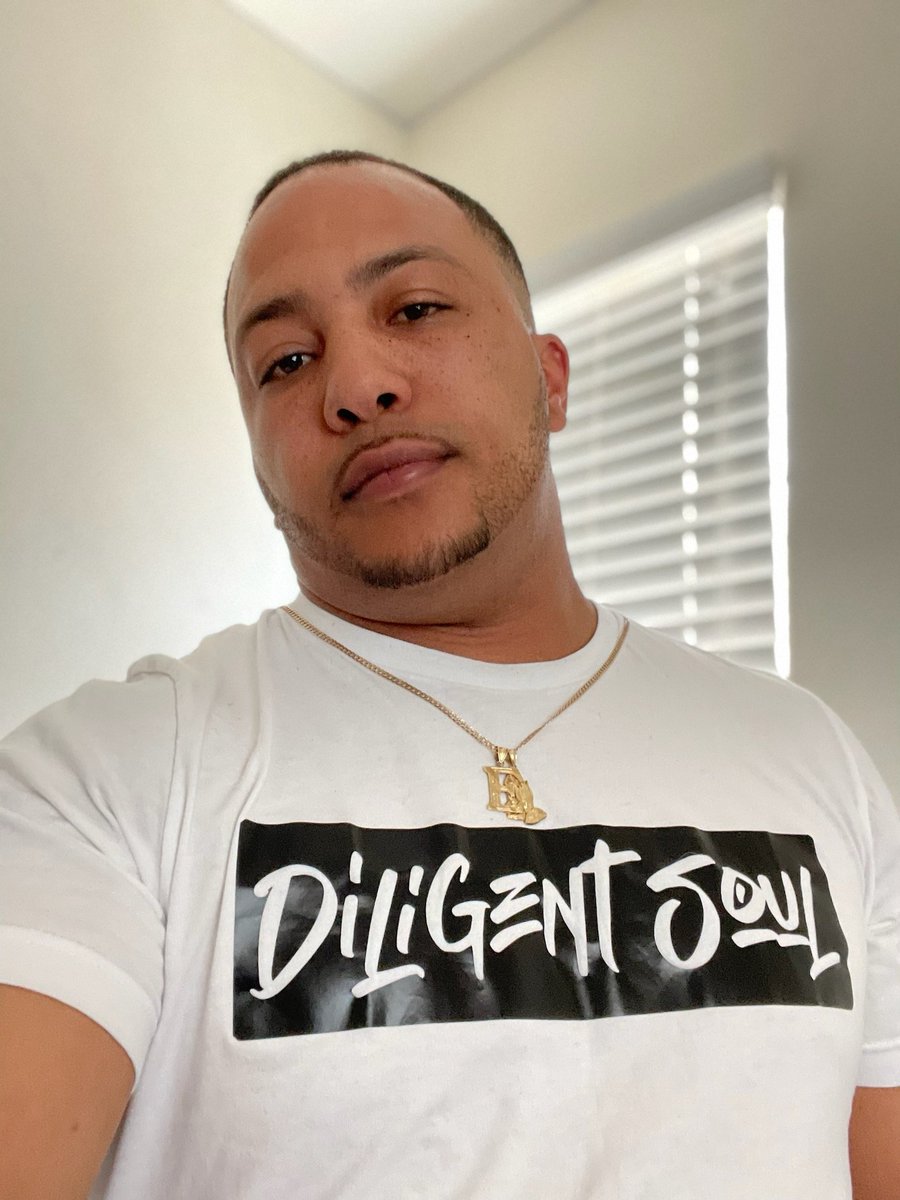 SmallyBigG's tweet photo. https://t.co/Qfpe5GjCGw 🔥🌴 https://t.co/pR4XUGZUyP