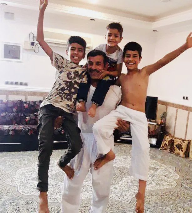 FR_Ceramicist's tweet photo. .  #FreeAbbas #AbbasDeris https://t.co/nZx2wJOjXi