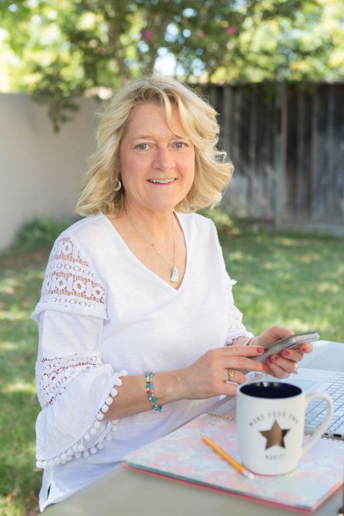 Meet Tami Toomire, the owner of Poppy Jasper Organizing and a member of Chapter 126 San Jose, CA.

Tami is a professional organizer specializing in unpacking, de-cluttering, downsizing, and collectibles advising for clients of all ages. 
womensnetworkingalliance.com/california/cha…