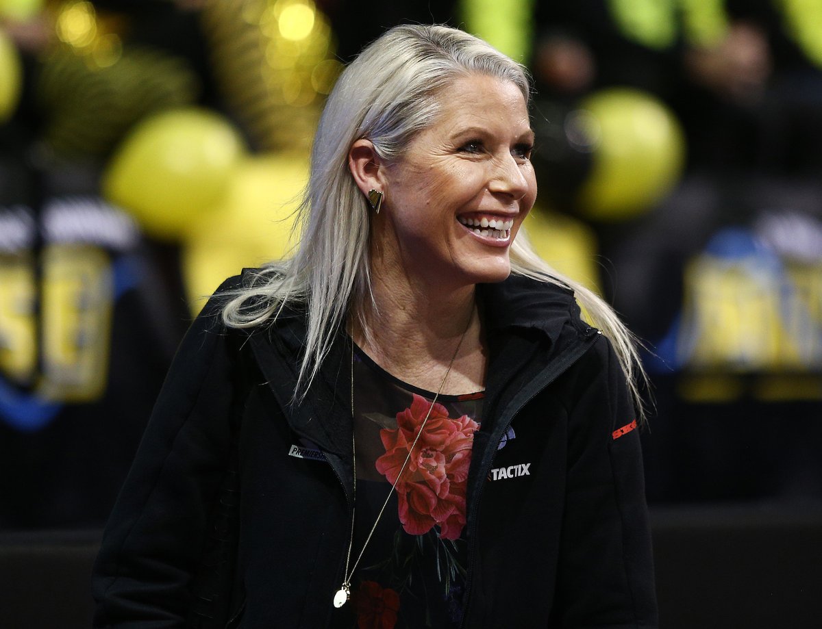 We're pleased to announce Marianne Delaney-Hoshek as head coach and Paula Smith as assistant for the FAST5 Ferns at this year's FAST5 Netball World Series in Christchurch this November.

Read full story: bit.ly/3pVimbx

📷 <a href="/mbphotonz/">Michael Bradley</a>