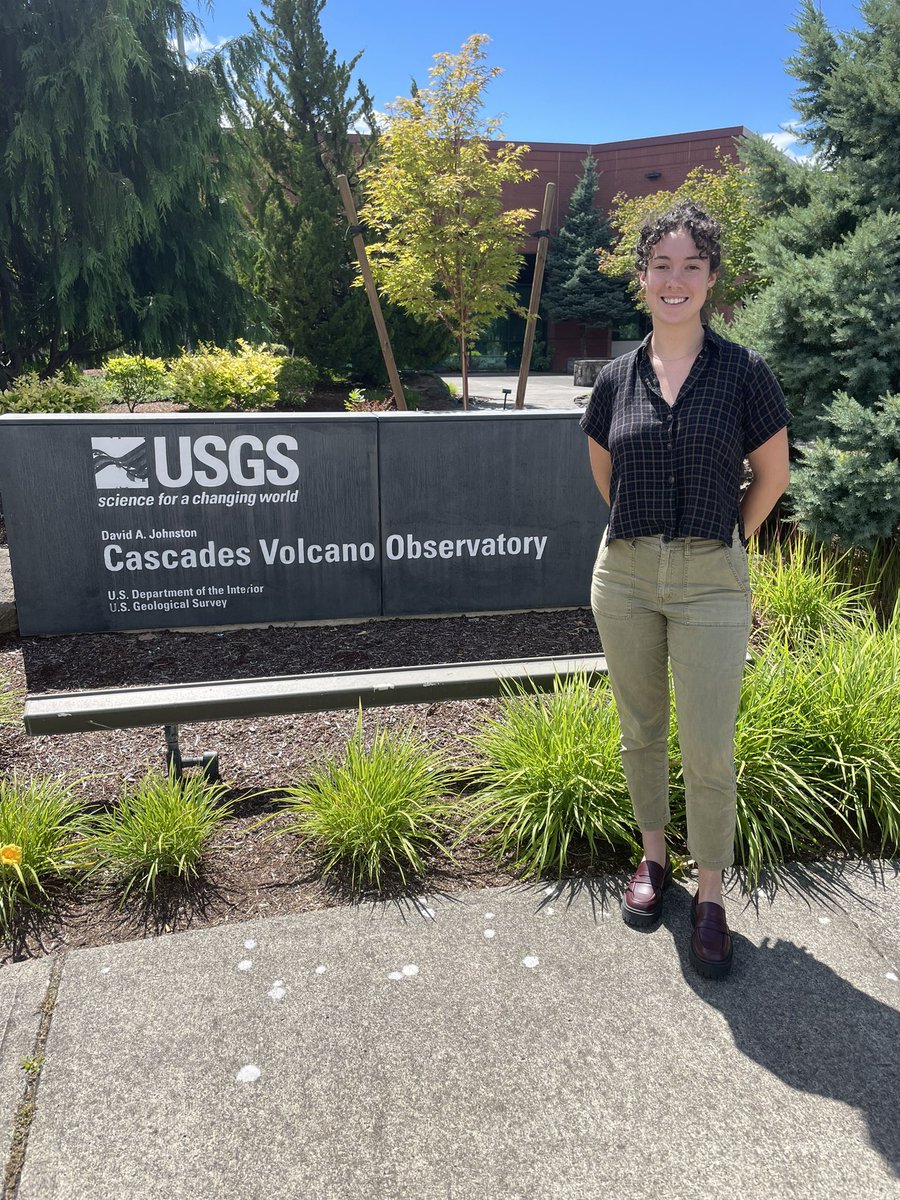 Just started my NSF-INTERN stint at CVO and am excited to work on Glacier Peak 🌋 research with my USGS collaborators!