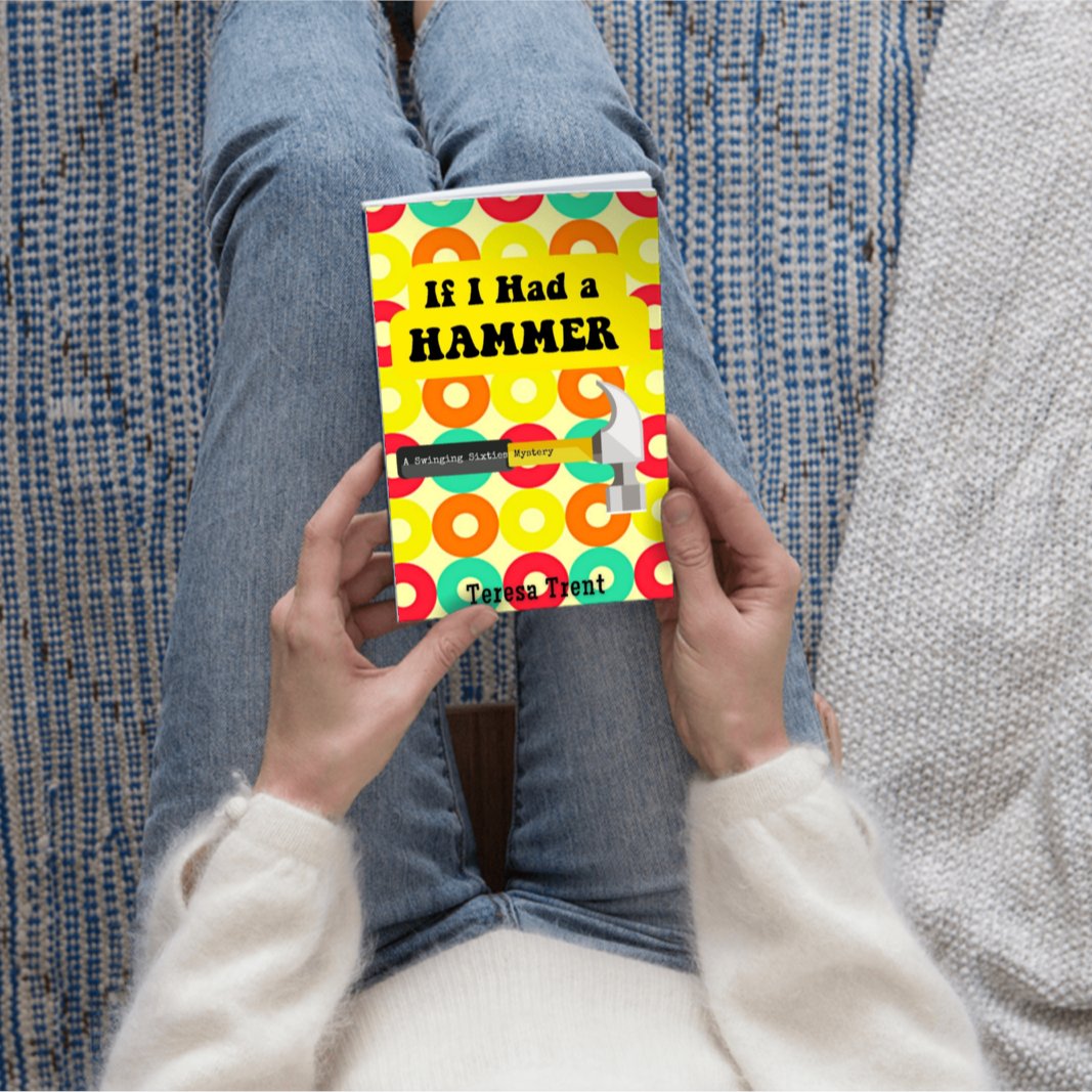 ProvidenceBks's tweet photo. If you're a fan of Historical Mysteries, you won't want to miss Teresa Trent's Swinging Sixties Mystery Series! Here's a #pawsreadrepeat reader review that had me wanting to read it: https://t.co/r6AnCVx7Gh
#BookRecommendation @ttrent_cozymys #levelbestbooks https://t.co/tMAF7nl4t1