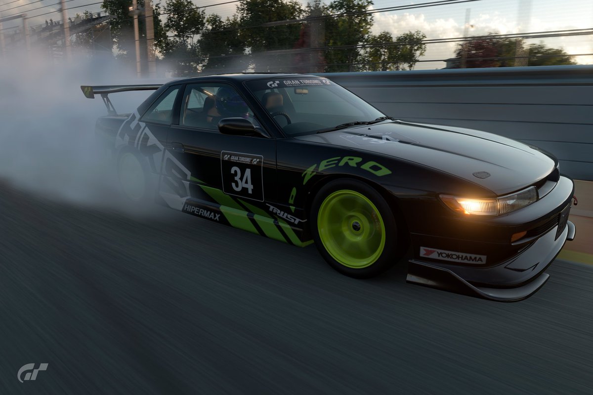 crowbar_design's tweet photo. Petite session drift
Malheureusement je ne sais pas drifter https://t.co/06ValteoZ1