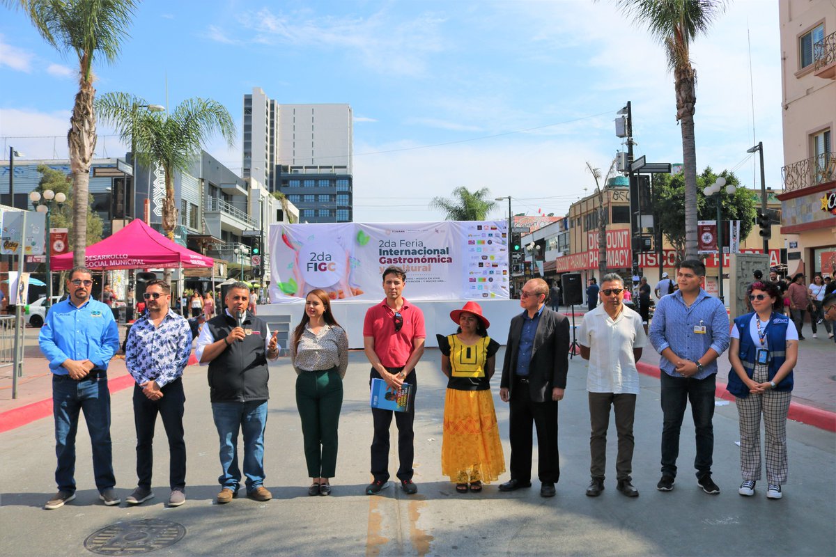 OIM_Mexico's tweet photo. 🥙🎭 Así vivimos la 2° Feria Internacional Gastronómica y Cultural de #Tijuana!  

Este fin de semana participamos con la invitación del @gobtijuanamx a través de la #DMAM ofreciendo información a personas #migrantes que se encontraban en esta ciudad.

¡Gracias por asistir! https://t.co/AvdhySGfyj
