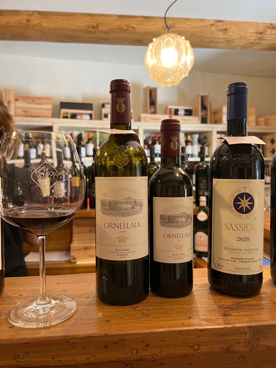 cmonvin's tweet photo. Greetings from #bolgheri #sassicaia #Toscana https://t.co/8OaKOWGD5Q