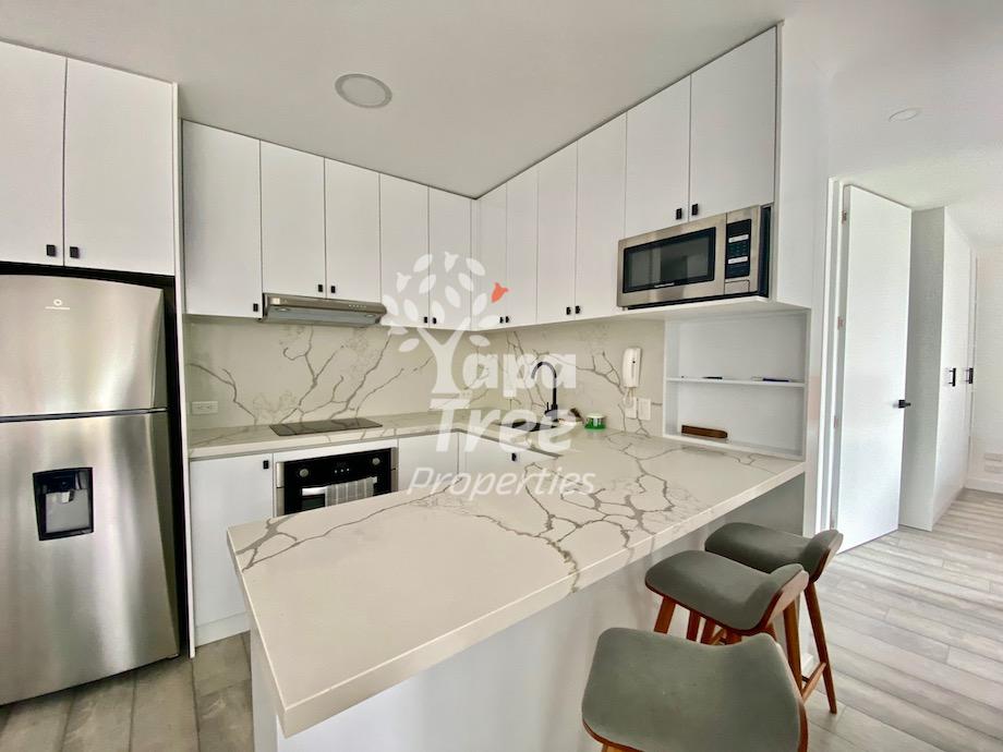 YapaTreeRE's tweet photo. Turnkey 2 BDR with Spectacular River Views (Airbnb Ready)

Sector: Cuenca

This Apartment for Sale Features:

 2 Bedrooms
 1 Bathroom
 Living room and kitchen
 Painted and lacquered closets and kitchen furniture
 White calacata quartz countertops
 Underf https://t.co/6Gf6MMuubC