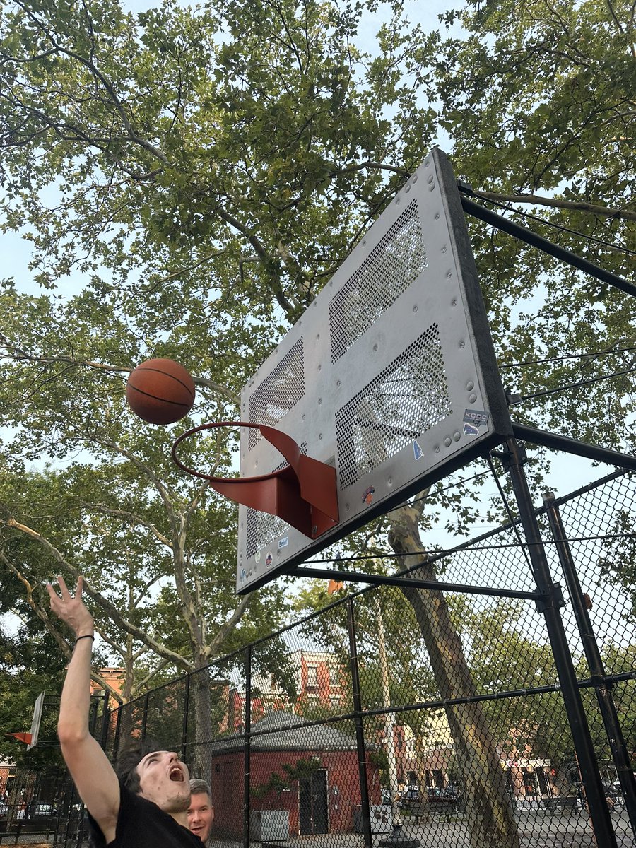 connerdnevel's tweet photo. @NYCParks All the nets were recently removed from American Playground in Greenpoint. Is there a plan to reinstall? 

There’s a lot of disappointed hoopers out today https://t.co/hQLZ7FzTiV