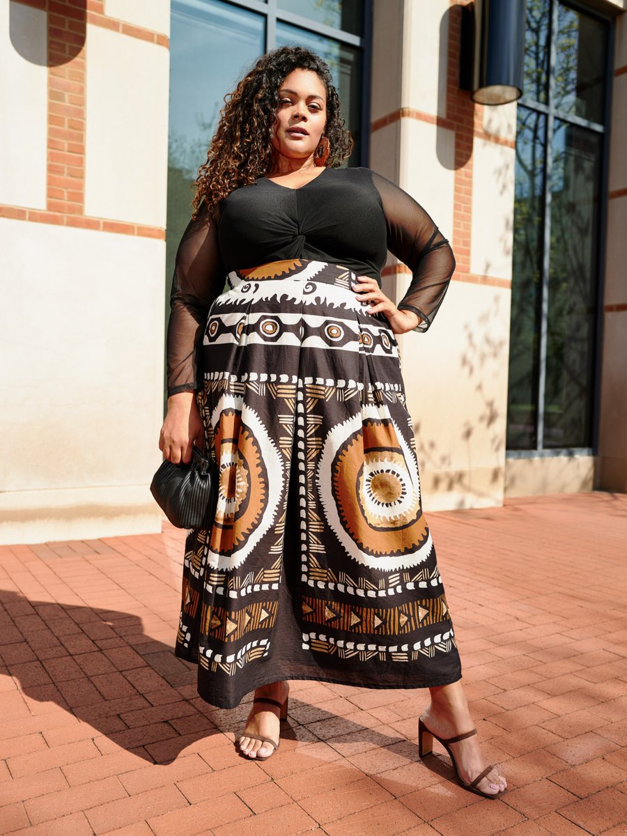byAshleyStewart's tweet photo. #StyleAtWork / Looking for a way to spice up your work wardrobe? Printed skirts will do the trick β¨ #ByAS
shop skirts: https://t.co/2oYrUWRUYM
store locator: https://t.co/nJNYKRul1y https://t.co/kxcmVDiPON